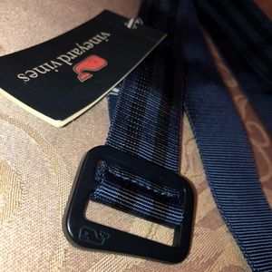 NWT Navy/Black Vineyard Vines Belt XL